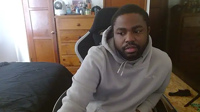 Snapshot of Breadwinnah chatting on 9, 1, 2026 Breadwinnah online show from 9, 1, 2026