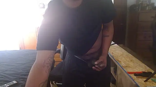 Snapshot of Breadwinnah chatting on 16, 1, 2026 Breadwinnah online show from 16, 1, 2026