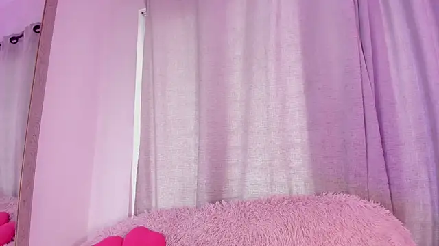 Snapshot of ameliiaa_smith chatting on 3, 12, 2025 ameliiaa smith online show from 3, 12, 2025