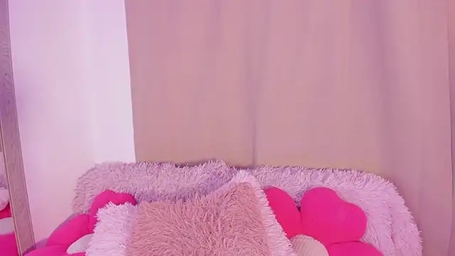 Snapshot of ameliiaa_smith chatting on 27, 2, 2026 ameliiaa smith online show from 27, 2, 2026