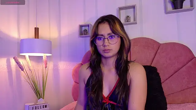 Snapshot of Conejita_420 chatting on 3, 10, 2025 Conejita 420 online show from 3, 10, 2025