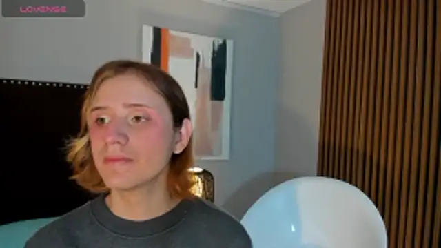 seraphine star online show from 5, 4, 2026