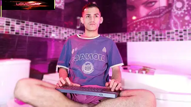 Snapshot of alessandro_musk chatting on 9, 1, 2026 alessandro musk online show from 9, 1, 2026