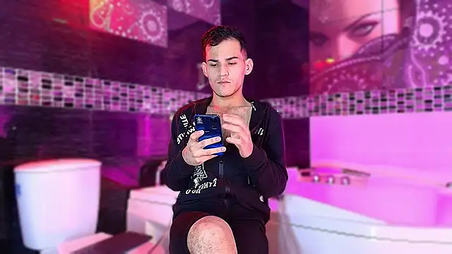 Snapshot of alessandro_musk chatting on 17, 1, 2026 alessandro musk online show from 17, 1, 2026