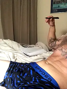 Snapshot of IsAparty chatting on 18, 9, 2025 IsAparty online show from 18, 9, 2025