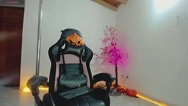 auraeroticaxxx online show from 24, 10, 2025