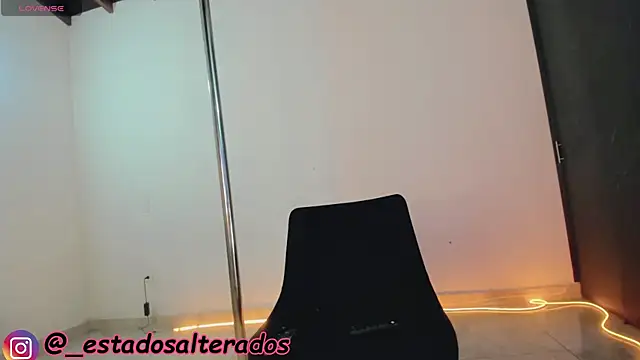 Snapshot of auraeroticaxxx chatting on 10, 7, 2026 auraeroticaxxx online show from 10, 7, 2026