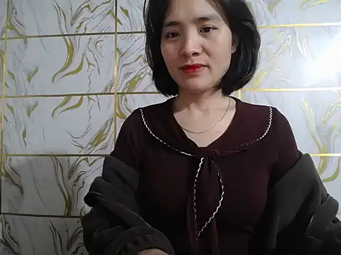 Lyzizi lovely09 online show from 7, 3, 2026