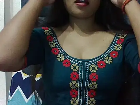 Snapshot of Jennifer_1999 chatting on 12, 9, 2025 Jennifer 1999 online show from 12, 9, 2025