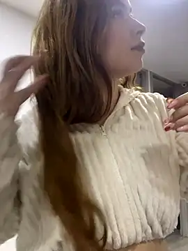 CharlotteBrownn  online show from 12, 11, 2025