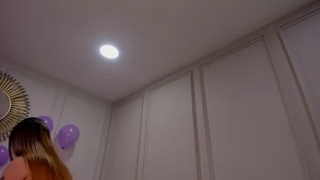 CharlotteBrownn  online show from 12, 2, 2026