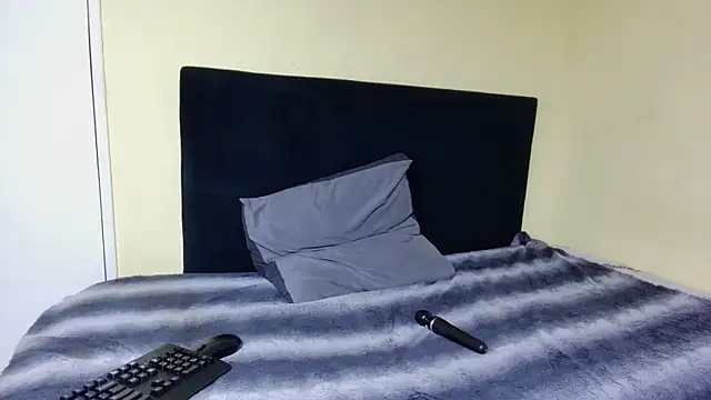 SweetTitties21 online show from 24, 11, 2025