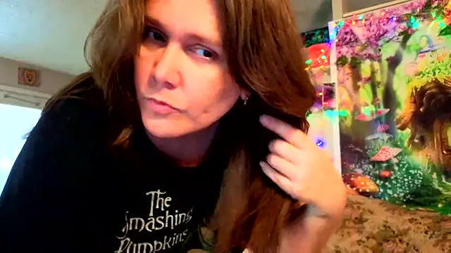 Snapshot of Princess__Kitty__ chatting on 8, 10, 2025 Princess Kitty online show from 8, 10, 2025