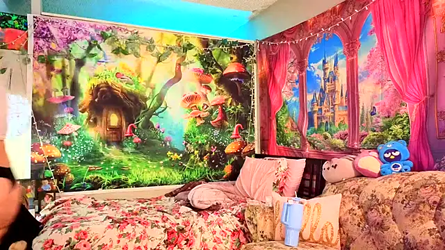 Snapshot of Princess__Kitty__ chatting on 9, 11, 2025 Princess Kitty online show from 9, 11, 2025