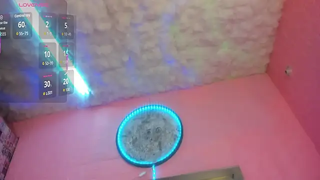 Nicole Rosales online show from 16, 2, 2026