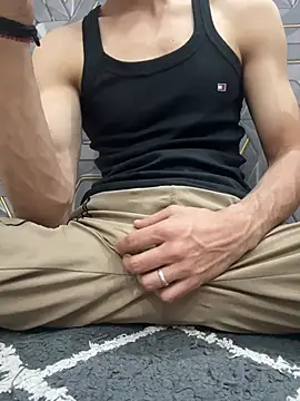 Snapshot of coupleyug chatting on 26, 2, 2026 coupleyug online show from 26, 2, 2026