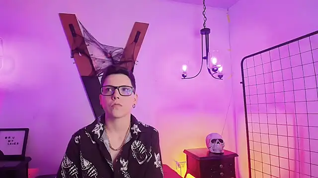 SpencerMontgomery online show from 12, 11, 2025