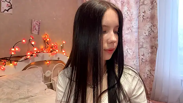 AxyKitten online show from 10, 11, 2025