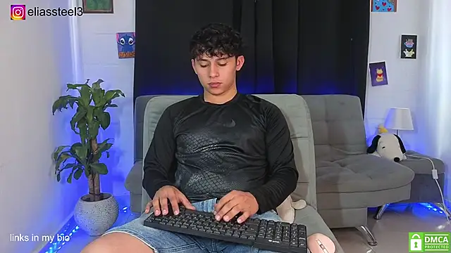Snapshot of elias_steel1 chatting on 24, 3, 2026 elias steel1 online show from 24, 3, 2026