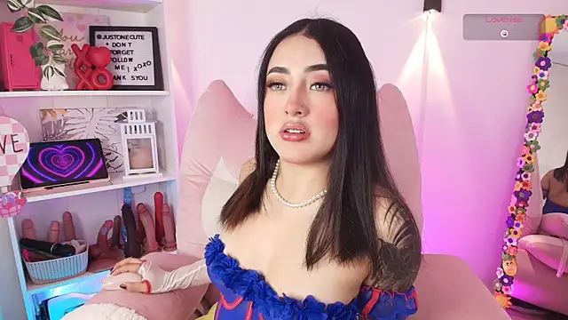 Snapshot of justonecute chatting on 16, 2, 2026 justonecute online show from 16, 2, 2026