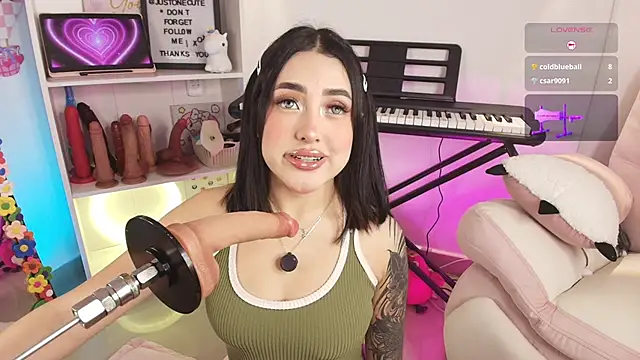 Snapshot of justonecute chatting on 19, 3, 2026 justonecute online show from 19, 3, 2026