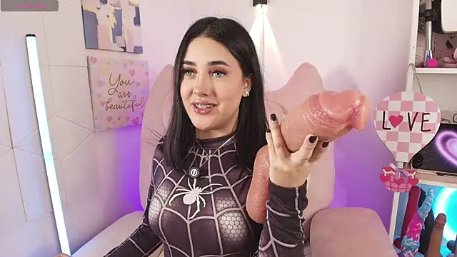 Snapshot of justonecute chatting on 19, 5, 2026 justonecute online show from 19, 5, 2026
