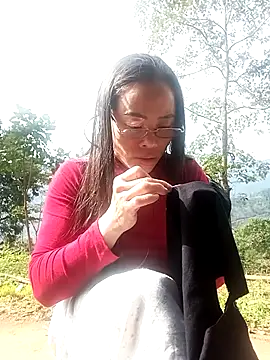 CoMay003 online show from 24, 11, 2025