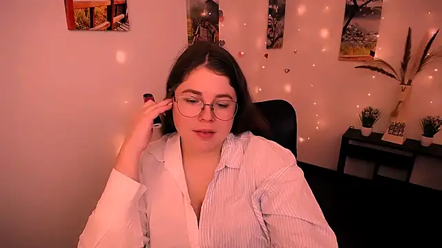  Lovely Mary online show from 12, 9, 2025