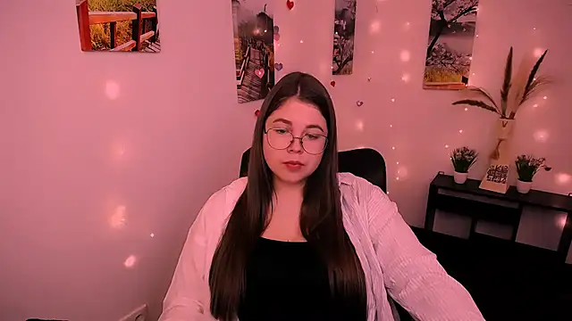  Lovely Mary online show from 18, 9, 2025