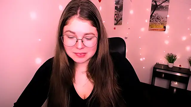  Lovely Mary online show from 24, 10, 2025
