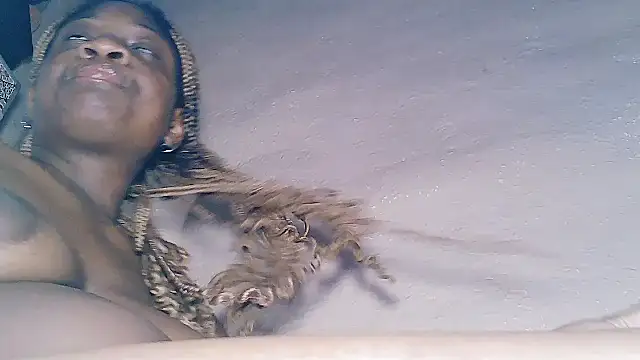 Chloe2001 online show from 14, 9, 2025