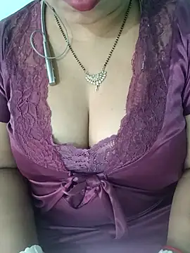 Snapshot of Anjali-bhabhi chatting on 6, 4, 2026 Anjali-bhabhi online show from 6, 4, 2026