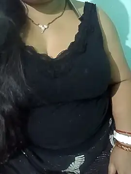 Snapshot of Anjali-bhabhi chatting on 15, 4, 2026 Anjali-bhabhi online show from 15, 4, 2026
