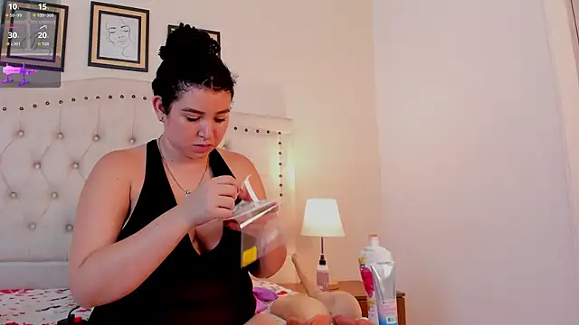 cristhi esterling online show from 22, 10, 2025