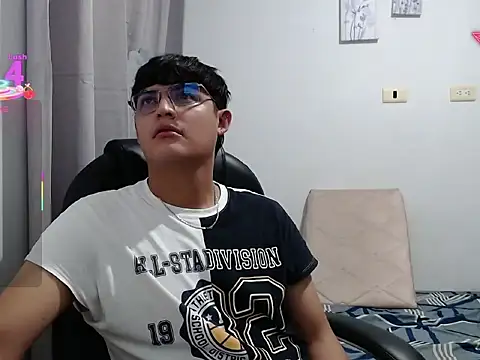 Snapshot of yesitwink_ chatting on 16, 3, 2026 yesitwink online show from 16, 3, 2026