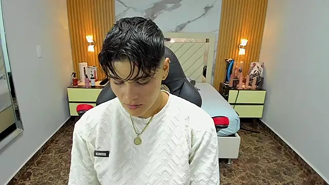 KAROLLJONES1 online show from 23, 10, 2025