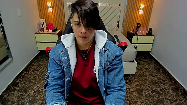 KAROLLJONES1 online show from 6, 2, 2026