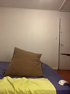 princesaliay online show from 13, 4, 2026