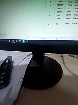 Snapshot of kiss_like_choco11 chatting on 6, 7, 2026 kiss like choco11 online show from 6, 7, 2026