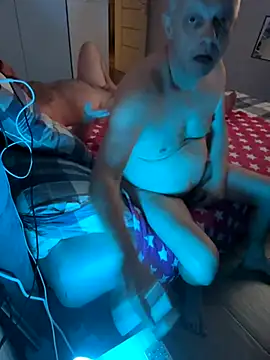 Snapshot of Jaropol chatting on 12, 9, 2025 Jaropol online show from 12, 9, 2025