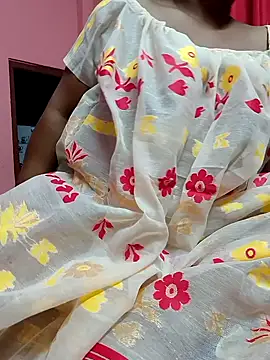 Cute-Swewty online show from 8, 4, 2026