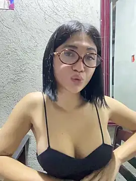 Snapshot of wild_apple69 chatting on 12, 9, 2025 wild apple69 online show from 12, 9, 2025