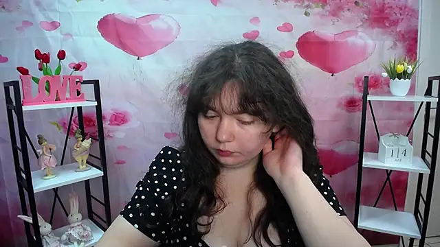 Snapshot of NeonilaLisova chatting on 14, 5, 2026 NeonilaLisova online show from 14, 5, 2026