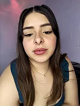 Nahomy cm online show from 4, 12, 2025