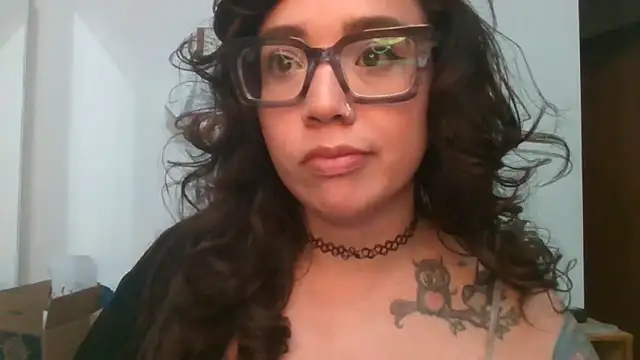 GypsyMamacita online show from 8, 10, 2025