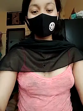 Snapshot of Sweet_Bindika07 chatting on 2, 10, 2025 Sweet Bindika07 online show from 2, 10, 2025