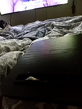 handsome8inchh online show from 22, 4, 2026