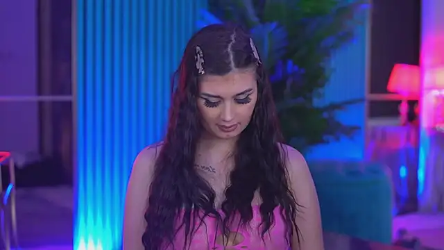 KendraMoon online show from 4, 12, 2025