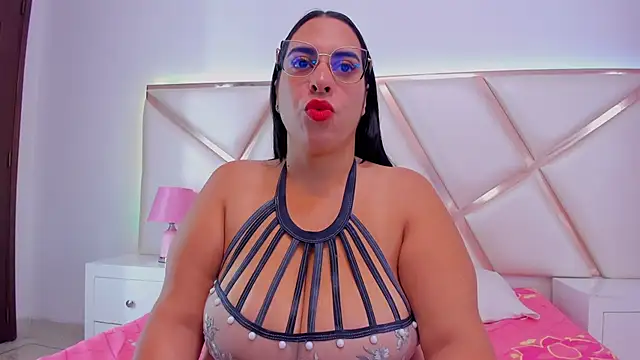 GeminisClark online show from 29, 10, 2025