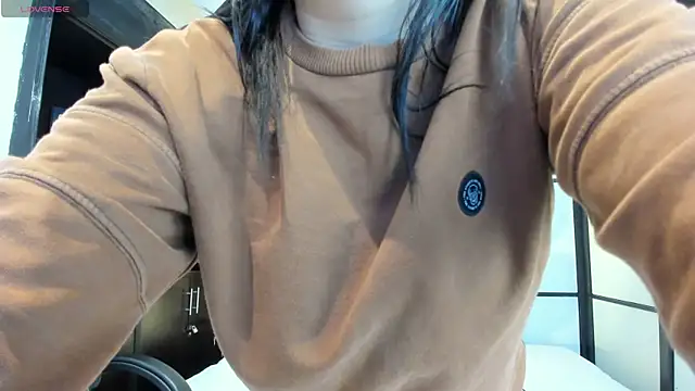 SamaraAnders  online show from 7, 1, 2026